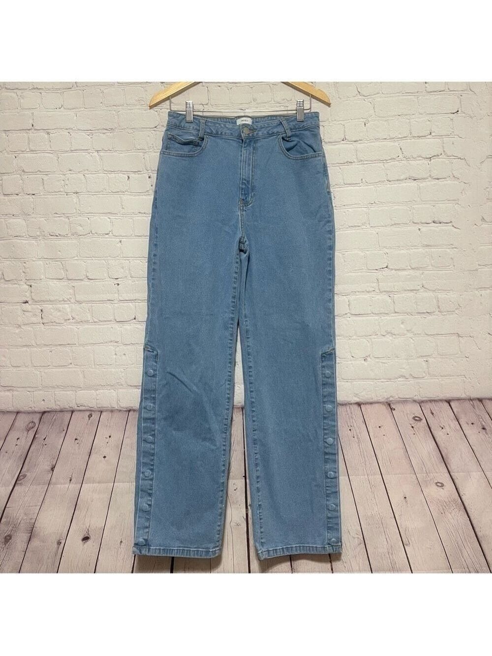 Forever 21 Relaxed High-Rise Jeans with Buttoned Leg